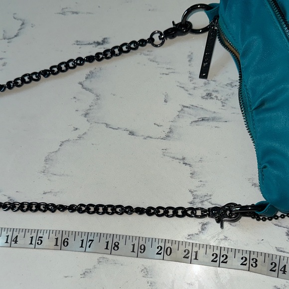 Cynthia Rowley Vintage Y2K Teal Turquoise Zipper Mini Purse with Long Chain - Picture 6 of 9